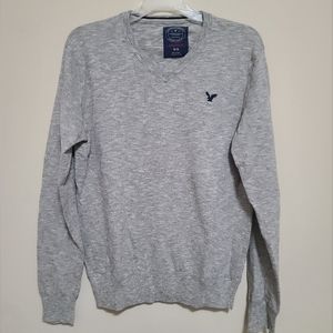 American Eagle V-Neck Grey Sweater